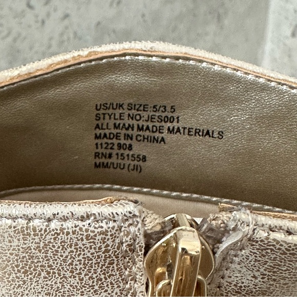 JESSICA SIMPSON Big Girls Gold Boots Size 5 - Picture 11 of 16